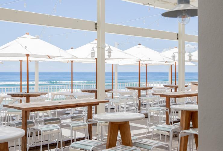波丽台 Pavilion 海滩酒吧，黄金海岸，昆士兰州 © Burleigh Pavilion