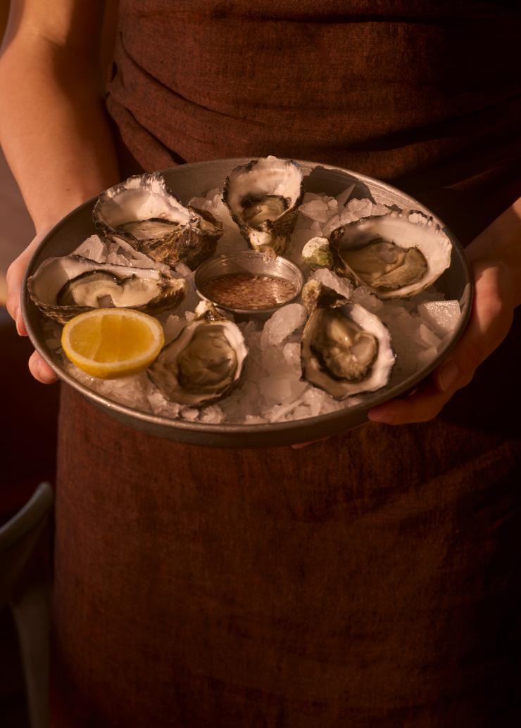 一盘生蚝 © Lillie Thompson 版权所有